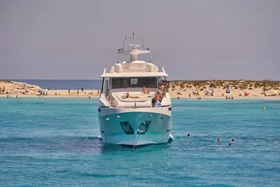 evento exclusivo yate ibiza